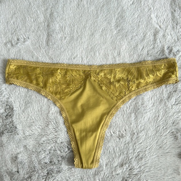 Auden Lace Detail Thong Panty size L - Picture 1 of 3